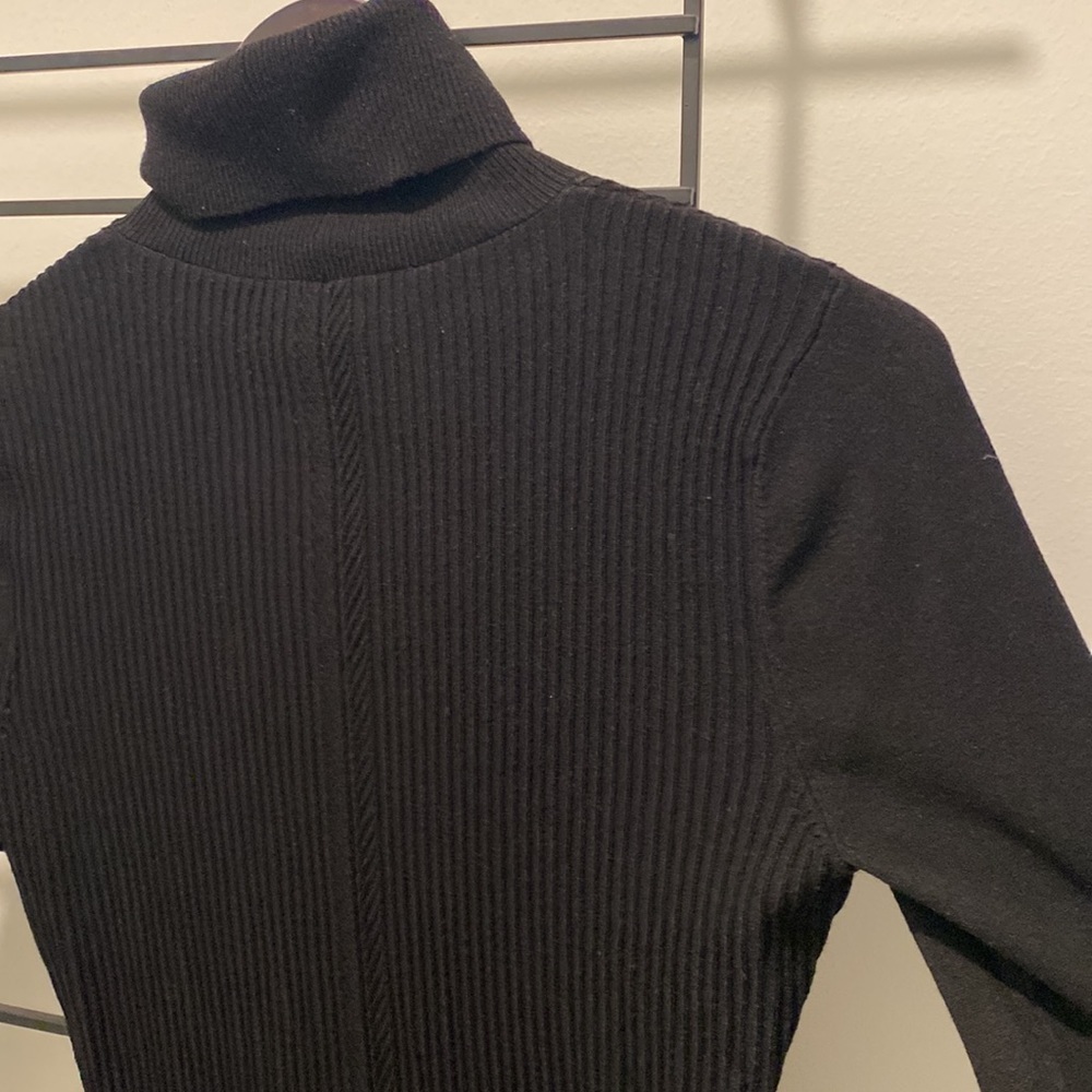 Whbm black ribbed turtle neck - Picture 6 of 6
